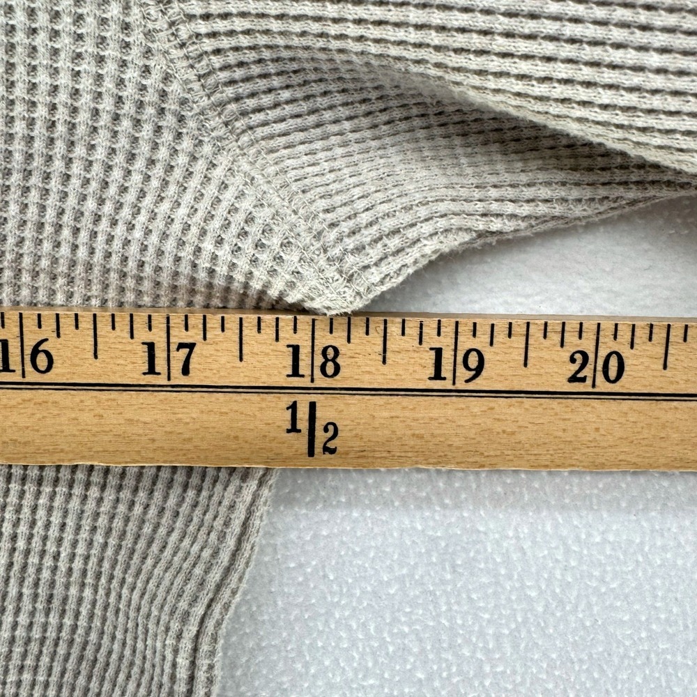 Uniqlo Waffle Knit Top Women Small Beige Long‎ Sleeve Thermal Crew Neck - Picture 6 of 8